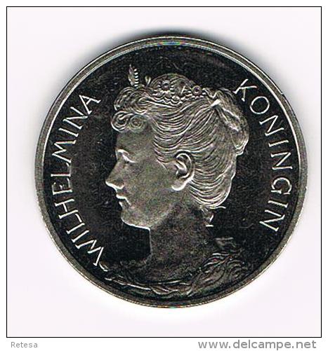 ¨¨ PENNING KONINGIN WILHELMINA  RABOBANK 100 JAAR OPRICHTING CCRB & CCB 1898 - Monedas Elongadas (elongated Coins)