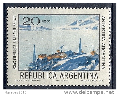 140015160  ARGENTINA  YVERT  Nº  801  **/MNH - Ongebruikt