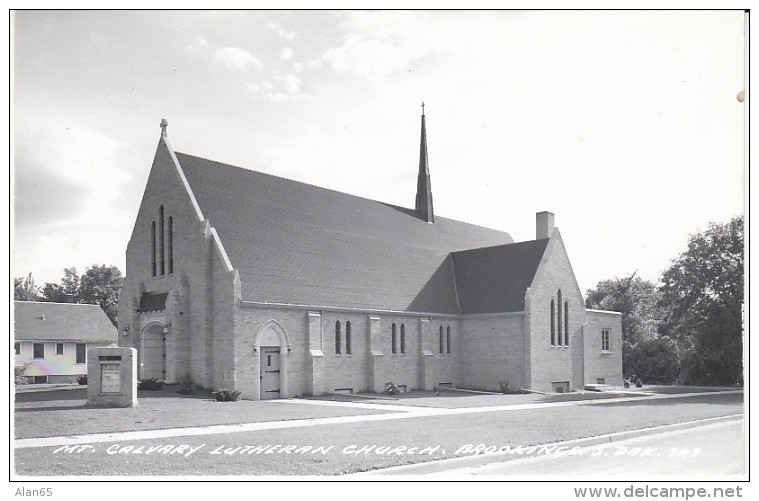 Brookings South Dakota, Mt. Calvary Lutheran Church Architecture, C1950s Vintage Real Photo Postcard - Brookings