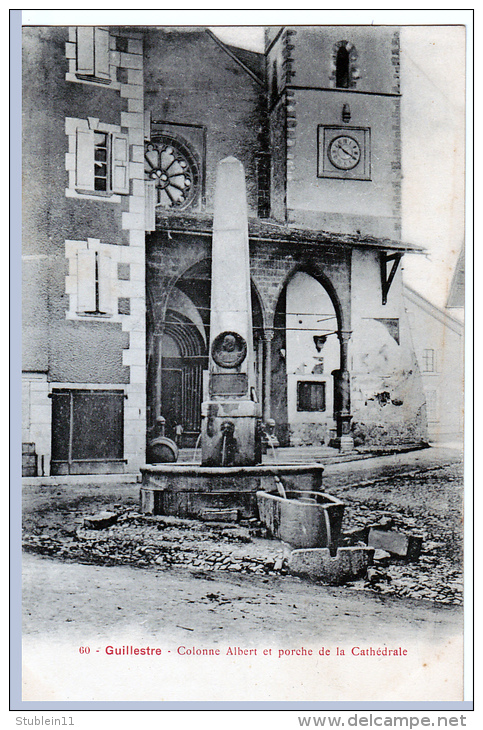 Guillestre (Hautes-Alpes) Colonne Albert, Devant La Cathédrale. - Guillestre