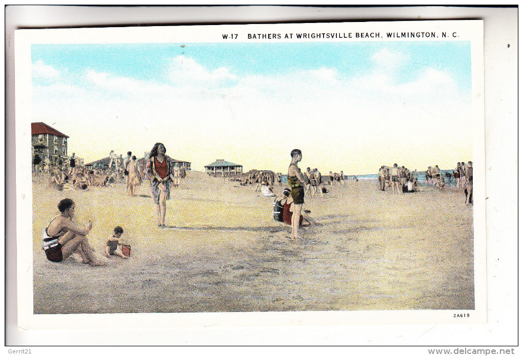 USA - NORTH CAROLINA - WILMINGTON, Bathers At Wrightville Beach - Wilmington