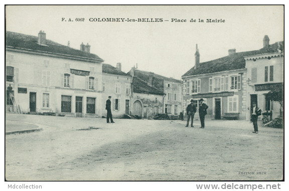 54 COLOMBEY LES BELLES / Place De La Mairie / - Colombey Les Belles