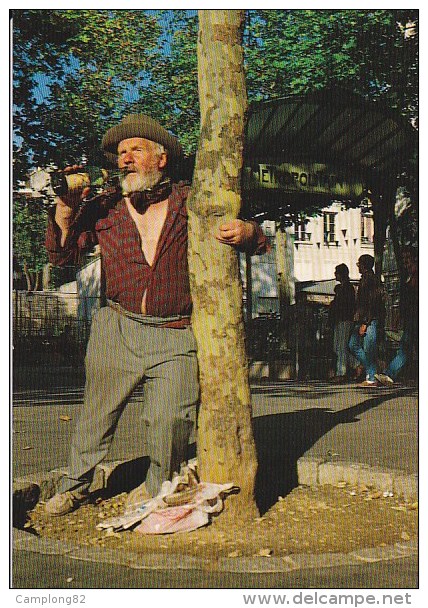 Scan10 : Sans Commentaire à Paris - Humour