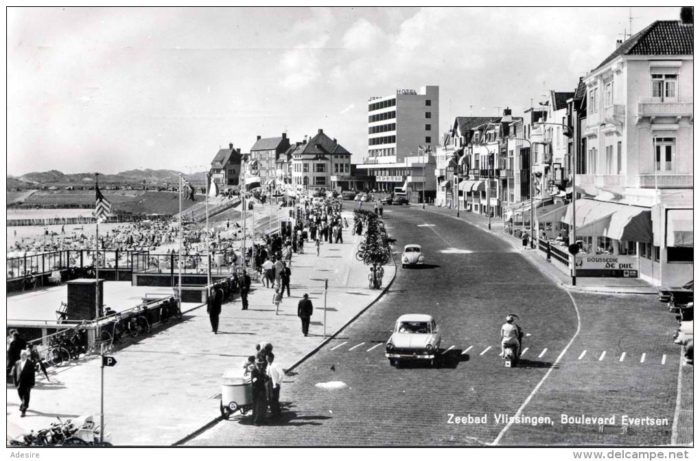 VLISSINGEN Zeebad Boulevard Evertsen - Alte Autos, Eisverkäufer Mit Eiswagen, Fotokarte - Vlissingen