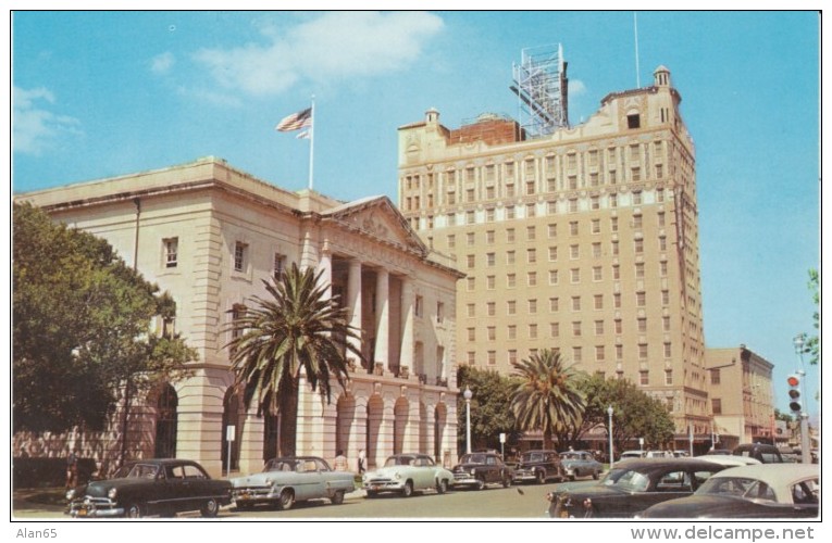 Laredo Texas, Federal Building, Hamilton Hotel, Street Scene, Auto C1950s Vintage Postcard - Laredo