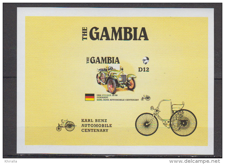 GAMBIE   1986       AUTOMOBILE               BF       N°  25         COTE    16 € 50 - Gambie (1965-...)