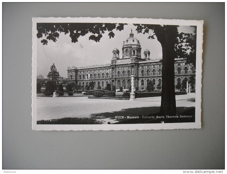 AUTRICHE VIENNE WIEN MUSEUM KAISERIN MARIA THERESIA DENKMAT - Musées