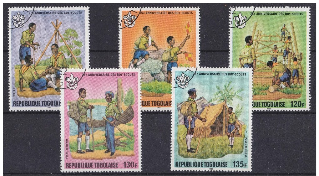 Togo Mi. 1589-93 Satz Gest. 75 Jahre Pfadfinder - Togo (1960-...)