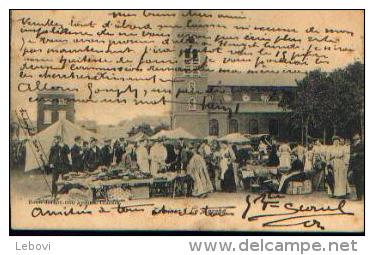 TAMINES « Le Marché » - Ed. Bazar Des 100.000 Articles, Tamines (1903) - Sambreville