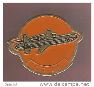 37607-Pin's.Avion.Aviatio N.C22L.fusée.espace.sign é Aerospatiale - Spazio