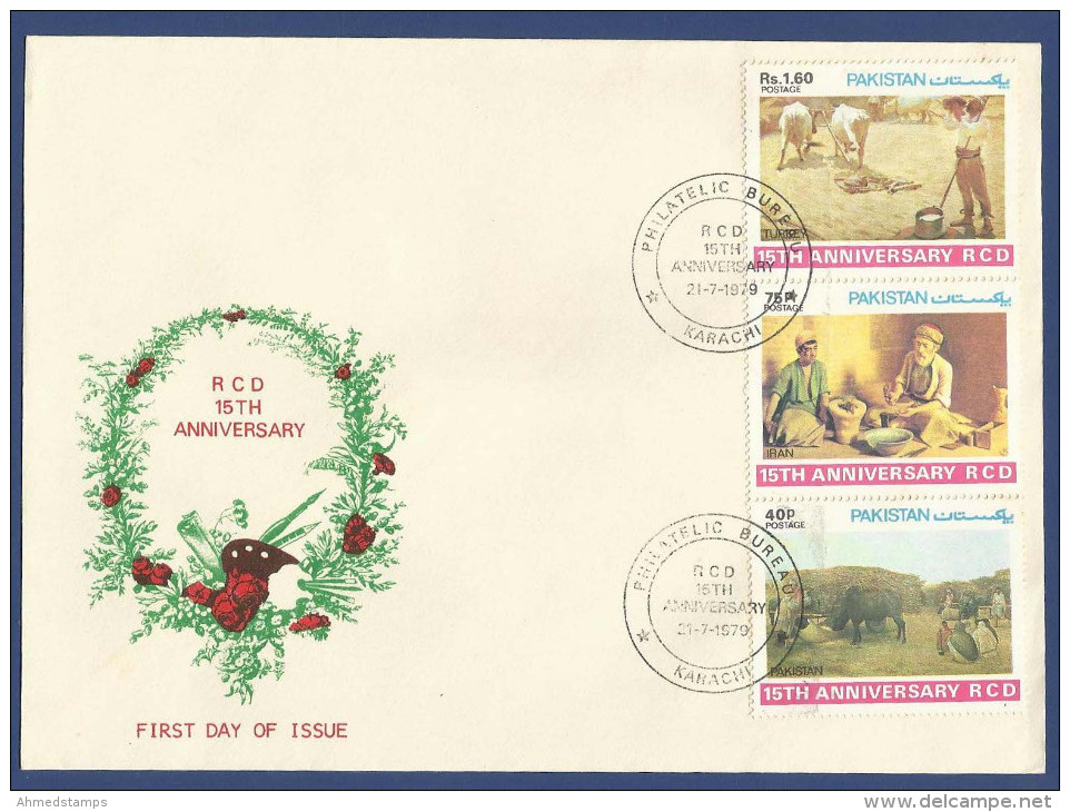 PAKISTAN 1979 MNH FDC FIRST DAY COVER 15TH ANNIVERSARY  RCD, JOINT ISSUE, R.C.D, TURKEY,  VILLAGE SCENE, SE-TENANT - Pakistan