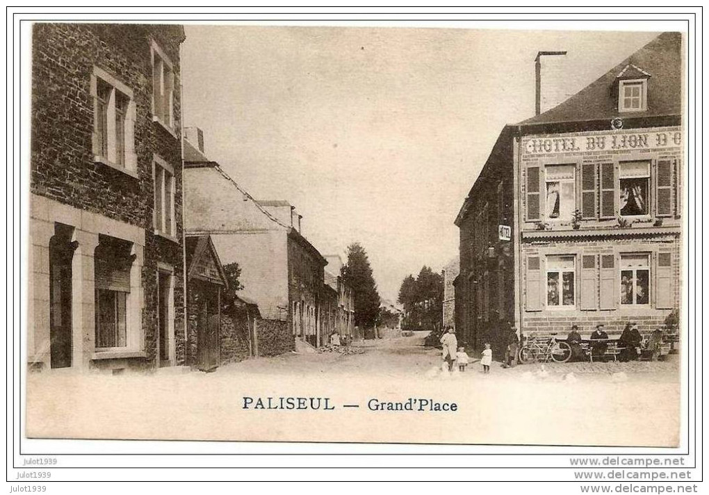 PALISEUL ..--  Grand´ Place .  Voir Verso . Texte Militaire !! - Paliseul