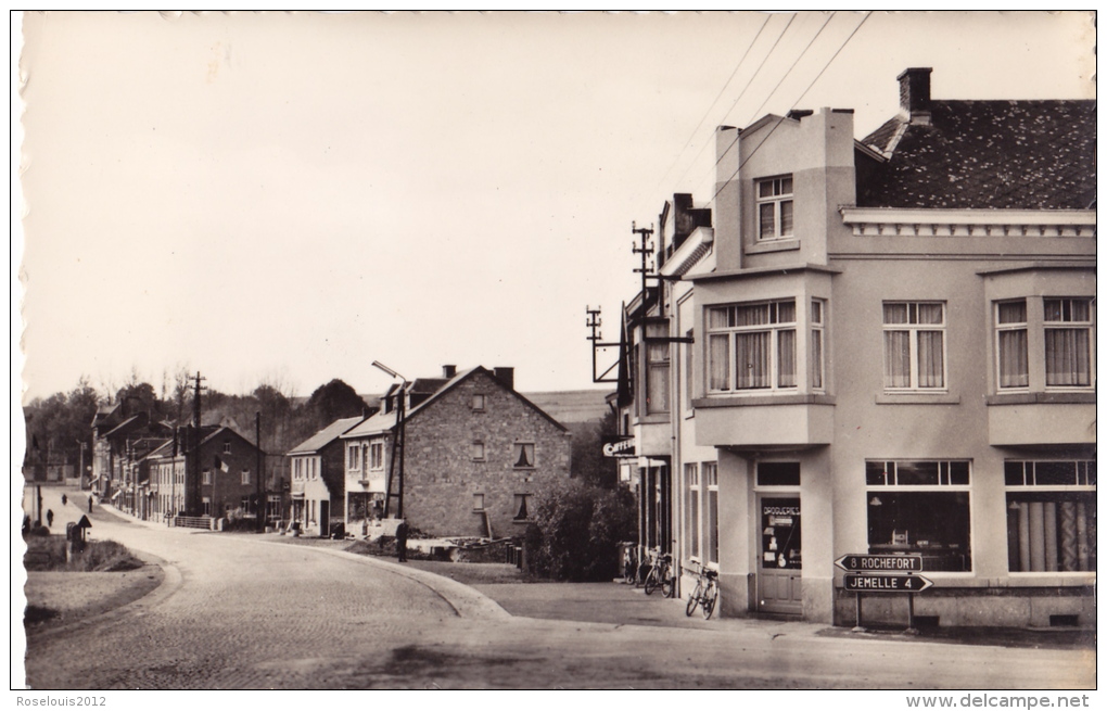 FORRIERES : Rue Des Alliés - Nassogne