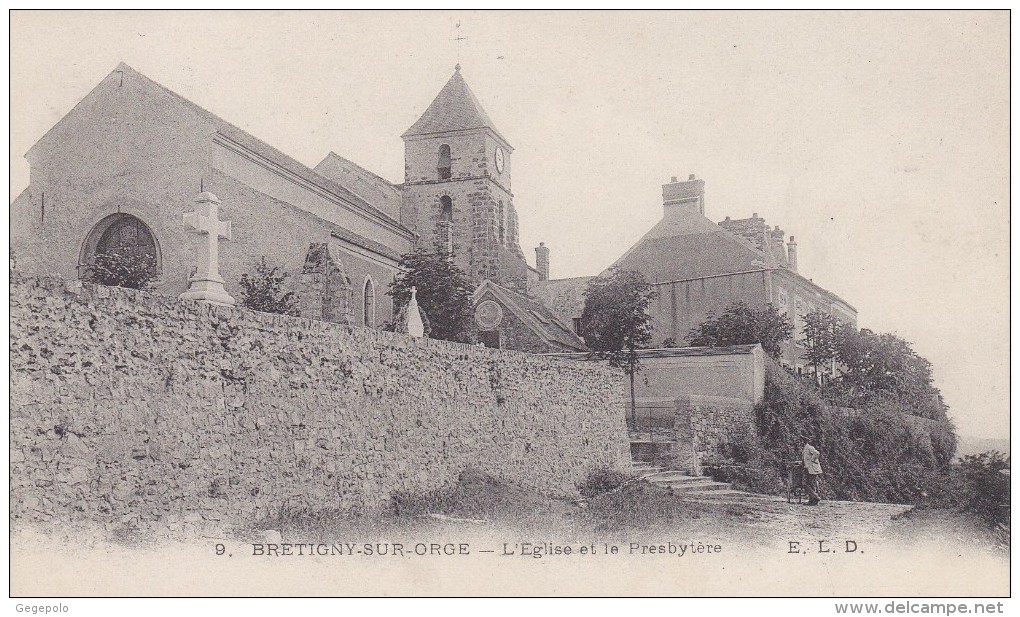 BRETIGNY SUR ORGE  - L'Eglise Et Le Presbytère - Bretigny Sur Orge