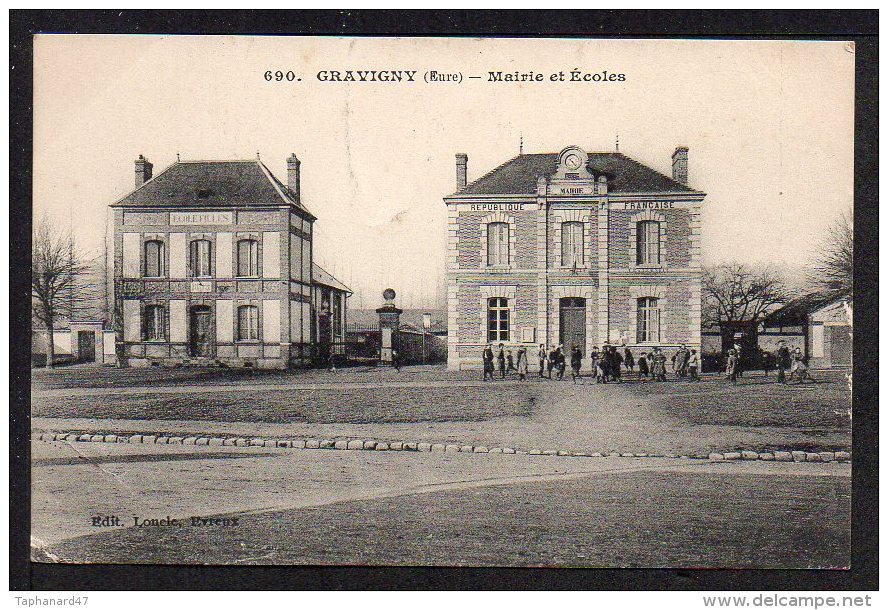 CPA. Dépt.27. GRAVIGNY. Mairie Et Ecoles. - Autres & Non Classés