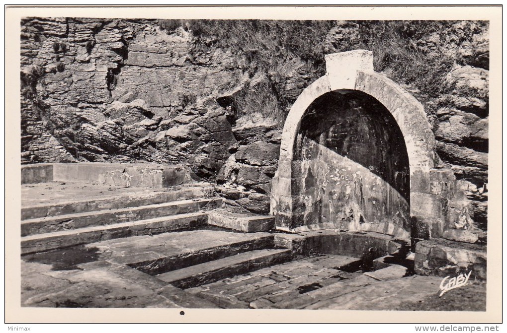 Préfailles - La Fontaine Ferrugineuse - Préfailles