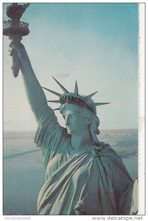BF26851 Statue Of Liberty New York City  USA Front/back Image - Estatua De La Libertad