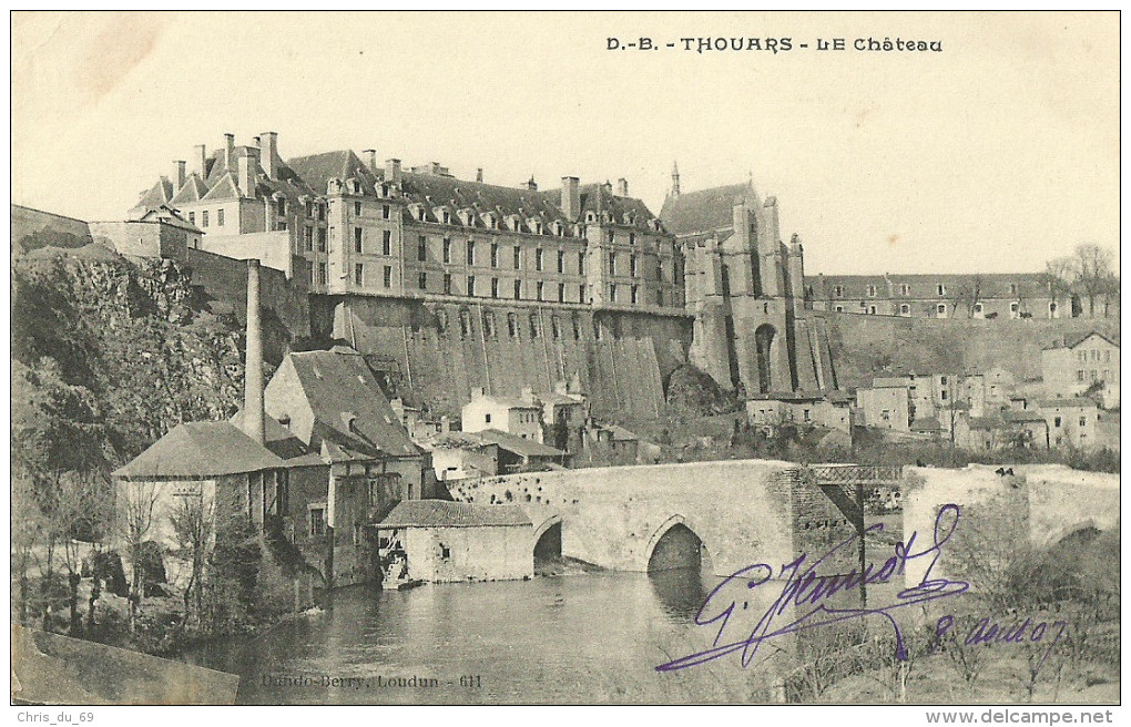 Thouars Le Chateau - Thouars