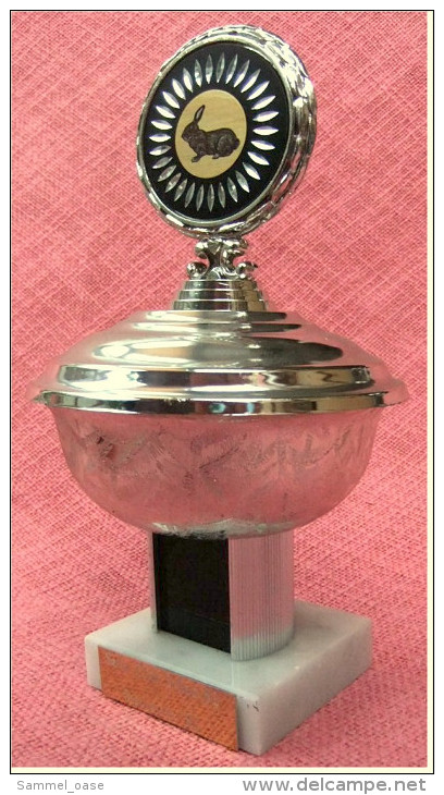 2 X Pokal Kaninchen-Zucht-Verein  -  Ca. 21 Cm Und 26 Cm Länge  -  Von 1982 / 1985 - Sonstige & Ohne Zuordnung