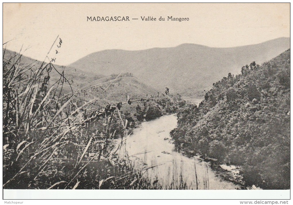 MADAGASCAR - VALLEE DU MANGORO - Madagascar