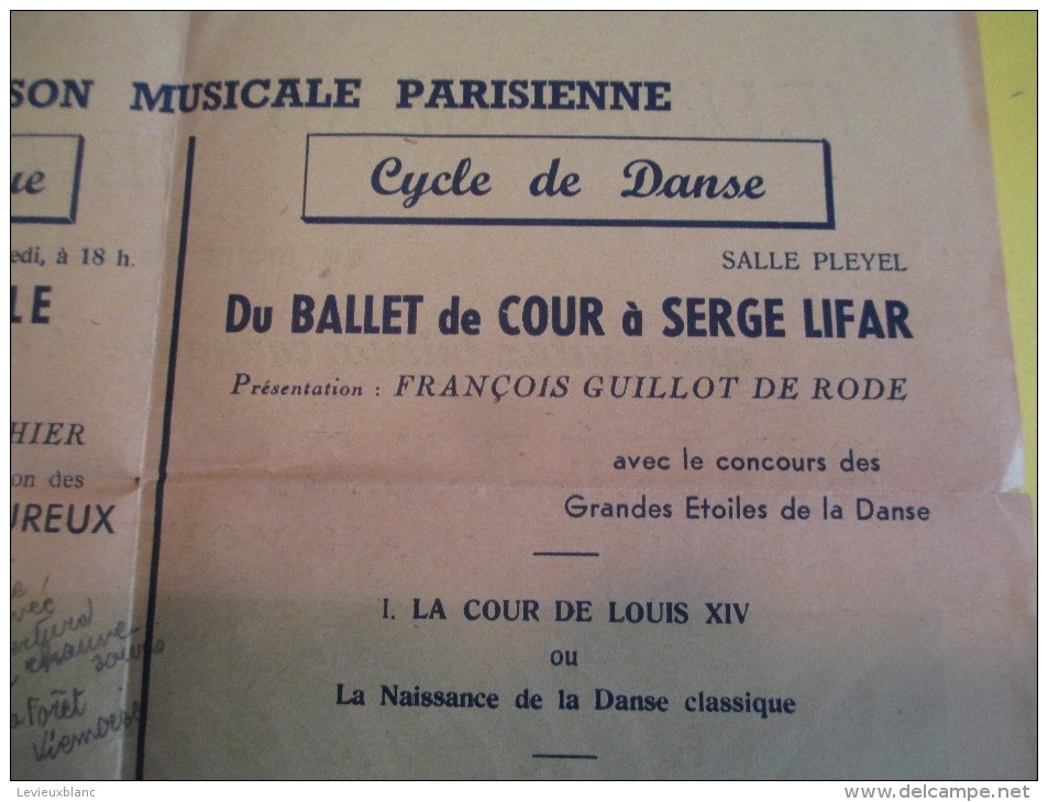 Jeunes Gens Jeunes Filles Adhérez Au Mouvement "Activités Musicales Des Jeunes"/1955    VP662 - Partitions Musicales Anciennes