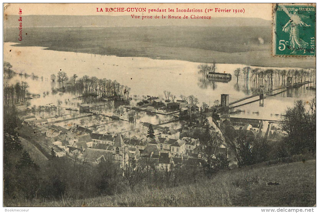 95   LA  ROCHE GUYON Pendant Les Inondations 1er Février 1910 Vue Prise De La Route De Chérence - La Roche Guyon