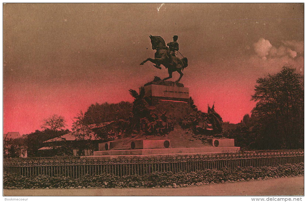 TORINO  VALENTINO MONUMENTO AMEDEO DI SAVOIA  4548 T - Parks & Gardens