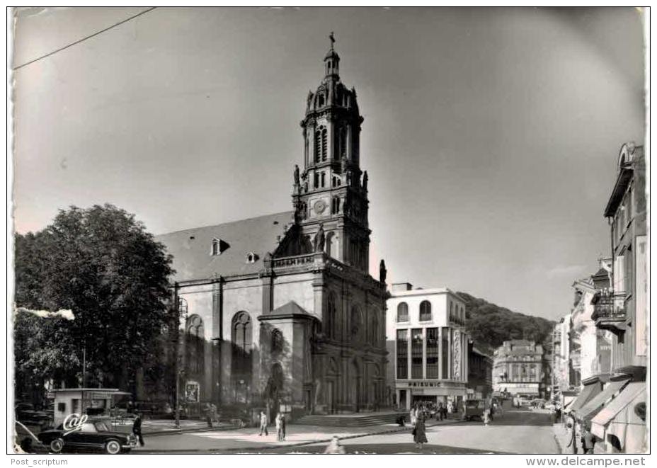 Hayange L'église - VOIR ETAT - Hayange