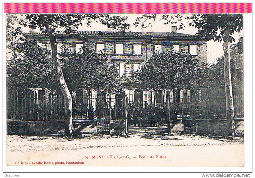82 : MONTECH école Des Filles - Montech