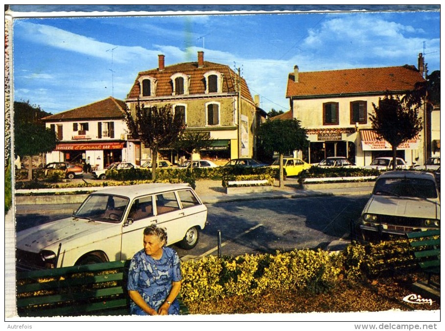 64  BOUCAU  -  PLACE PIERRE SEMARD  -  CPM 1960/70 - Boucau