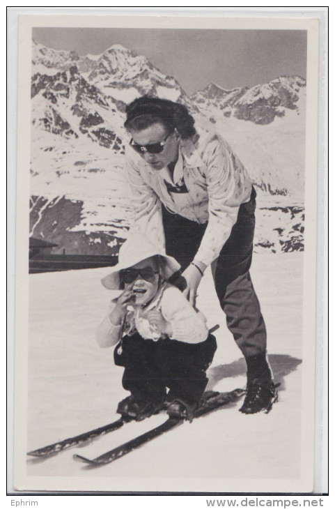 ZERMATT 22 Maart 1948 - H.K.H. Prinses Juliana Met Prinses Margriet - Royauté - Royalty - Nederland - Netherlands - Zermatt