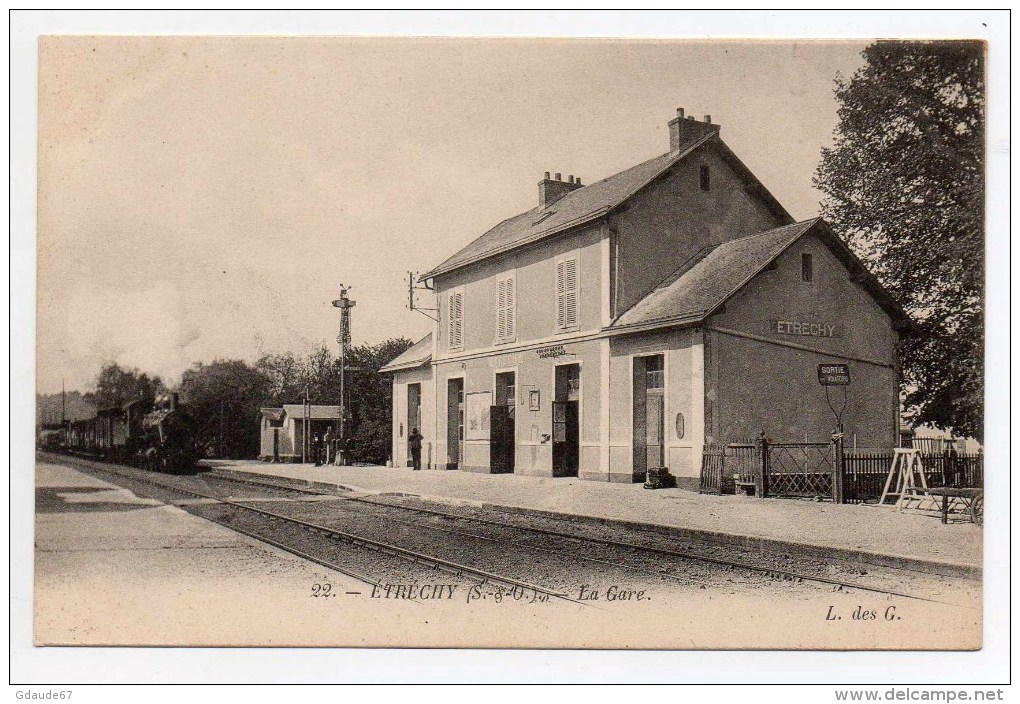 ETRECHY (91) - LA GARE - TRAIN / LOCOMOTIVE - Etrechy