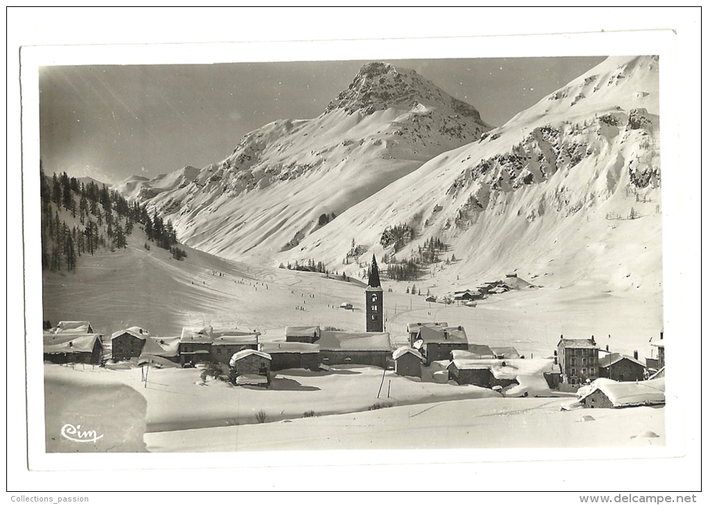 Cp, 73, Val D'Isère, Vue Générale  Et Pointe Du Charvet - Val D'Isere