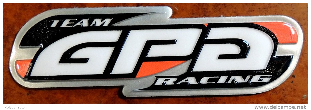 Patch Écusson Tissu à Coudre - Moto - Casques - GPA Racing Team (plastifié) - Motos