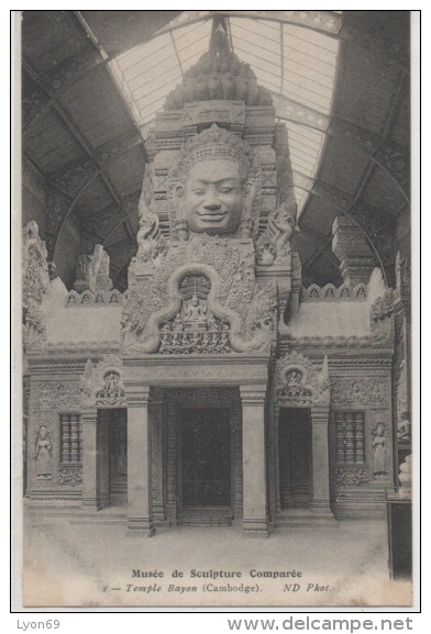 'MUSEE DE LA QCULTURE  TEMPLE BAYON - Cambodia