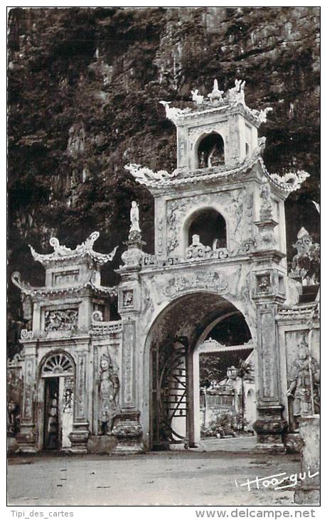 Tokin - Pagode De Hongay - Vietnam