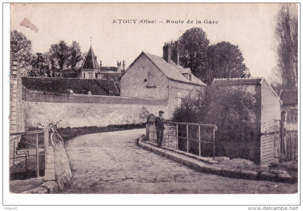 Etouy - Retour De La Gare - Précy-sur-Oise