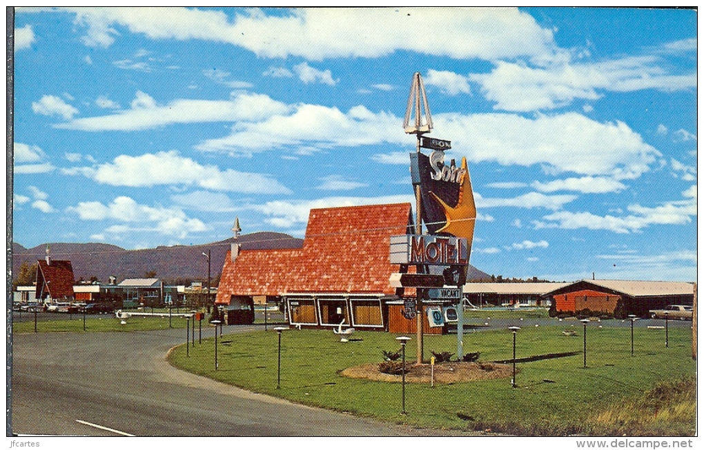 Etr - Canada - Québec - GRANBY - Bon Soir Motel - Granby