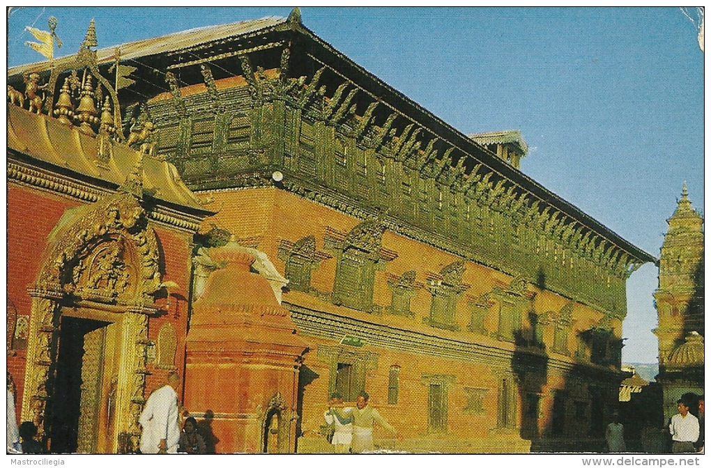 NEPAL BHADGAON Palace Of 55 Windows E Golden Gate  Nice Stamp - Nepal