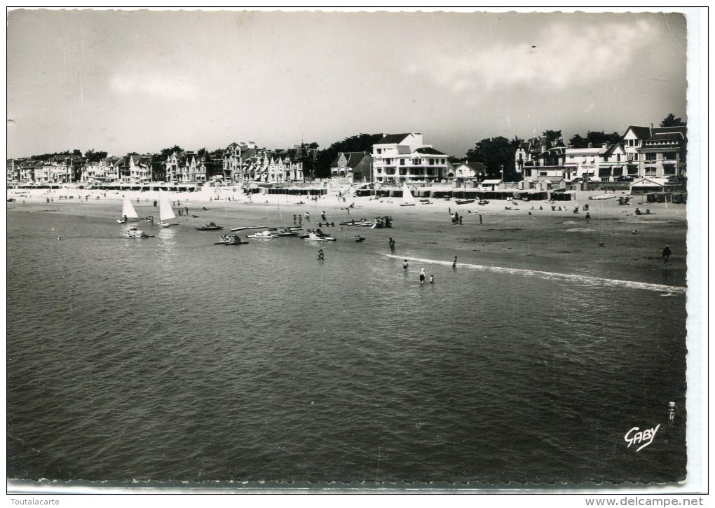 CPSM 44 LA BAULE LA PLAGE  AU BOULEVARD DARLU  Grand Format 15 X 10,5 - La Baule-Escoublac