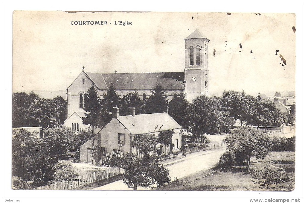 CPA Courtemer 61 Orne L Eglise écrite 1928 - Courtomer