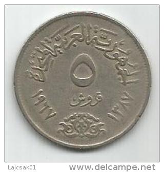 Egypt 5  Piastres 1967. - Egipto