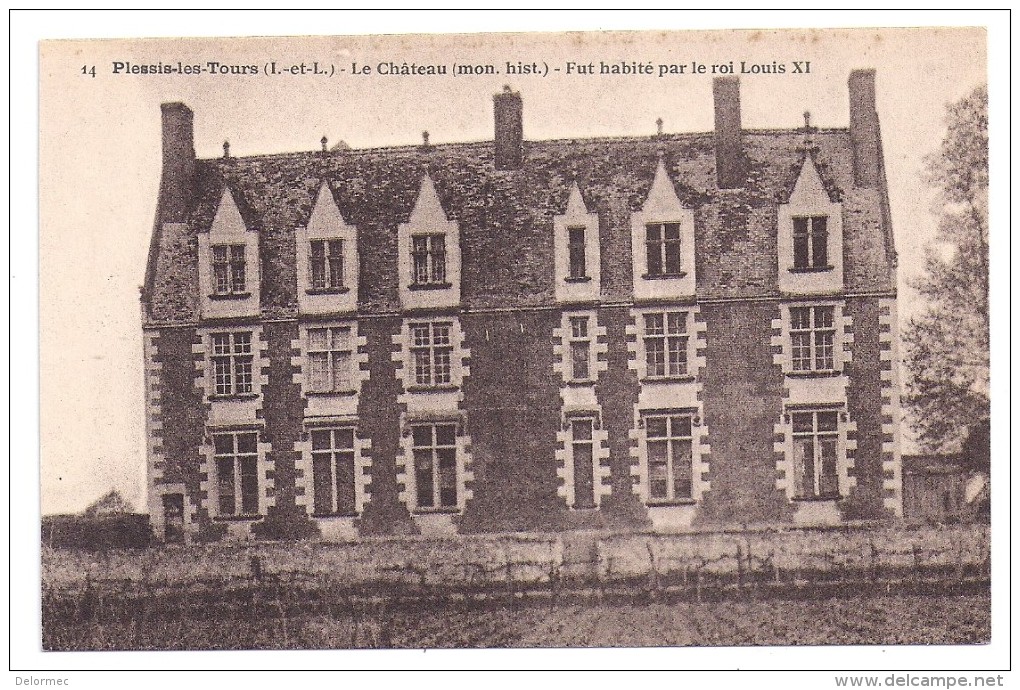 CPA La Riche 37 Indre Et Loire Le Château Du Plessis Les Tours édit R Dorange N°14 Non écrite Très Bon état - La Riche