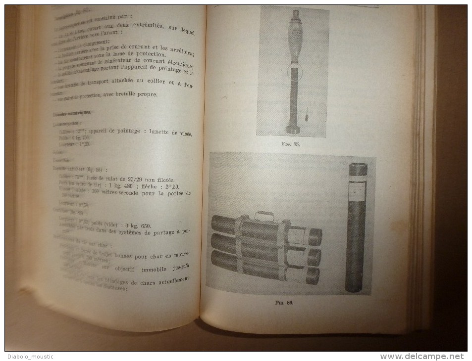 1951 MANUEL du Gradé :PISTOLET AUTOMAT,P-M;CARABINE;MITRAILLEUSES;FUSIL ;LANCE-ROQUETTE;GRENADES; MINE;EXPLOSIF;GAZ..etc