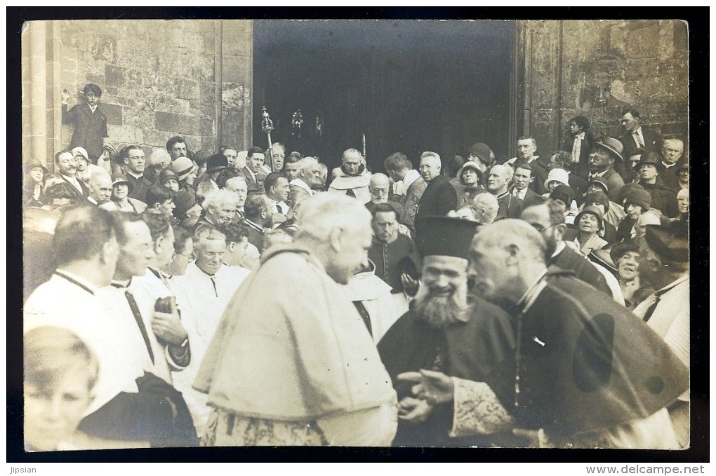 Cpa Carte Photo Sortie D' Une Importante Cérémonie Religieuse ?? à Identifier    AO26 - A Identifier