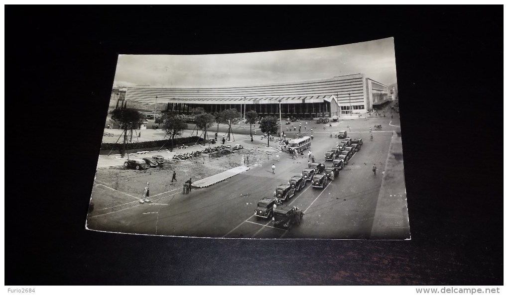 C-15201 CARTOLINA ROMA - STAZIONE TERMINI - FILOBUS E AUTO D'EPOCA - Stazione Termini