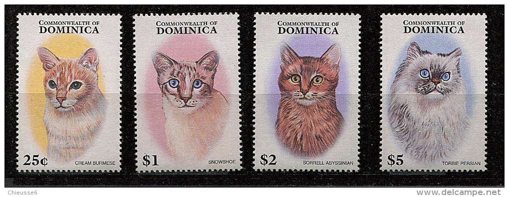 (cl 26 - P14) Dominique ** N° 1999 à 2002  (ref. Michel Au Dos)- Chats - Dominica (1978-...)