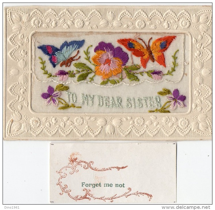 CPA 717 - Carte Brodée - Papillon - Butterfly - Fleurs - Brodées