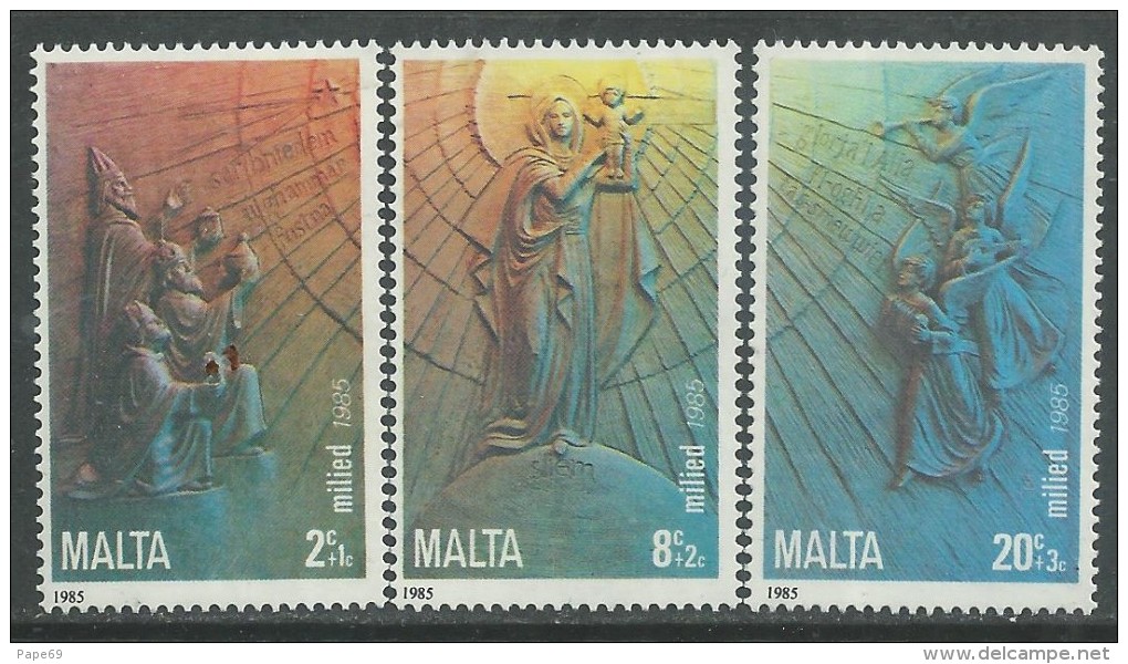 Malte N° 717 / 19  XX Noël, Surtaxe Au Profit De L'enfance. Les 3 Valeurs Sans Charnière,TB - Malta