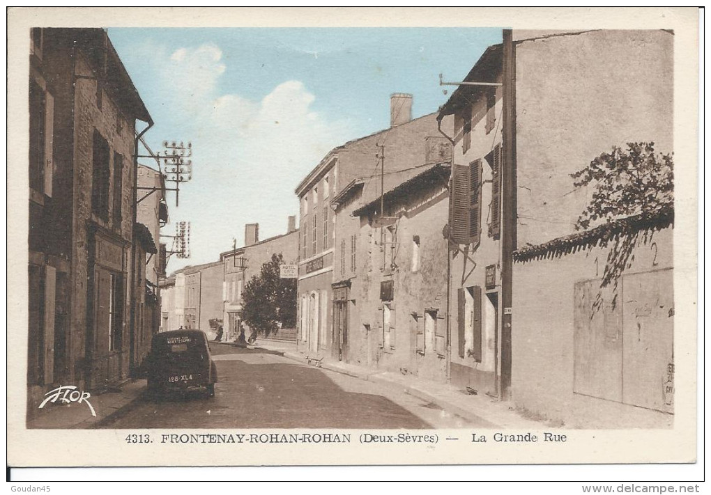 FRONTENAY-ROHAN-ROHAN (Deux-Sèvres) - La Grande Rue - Frontenay-Rohan-Rohan